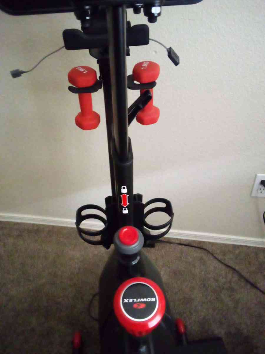 Bowflex velocore exercise bike w Lean technology
