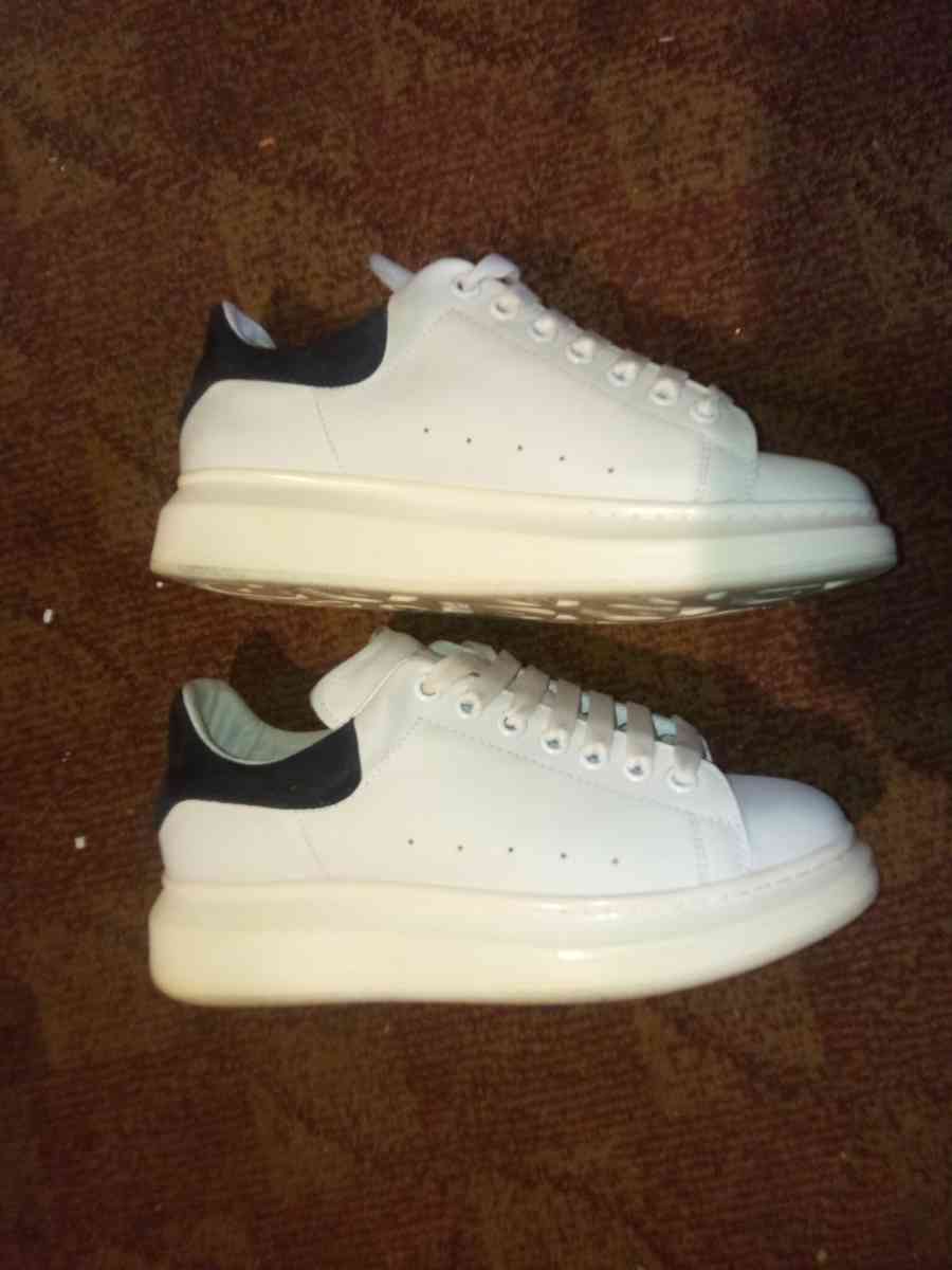 Alexander McQueen size 9
