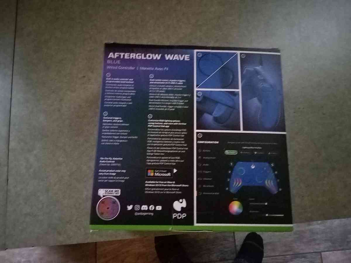 PDP COLOR CHANGING RBG LIGHTING XBOX ONE CONTROLLER