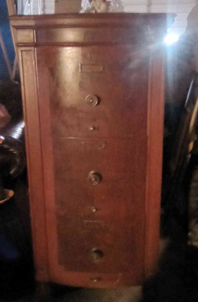 antique late 1800s tongue and groove file cabinet has 4 file