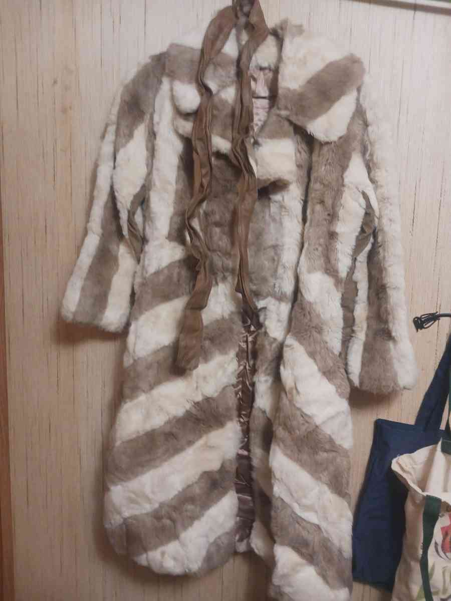 vintage fake fur coat