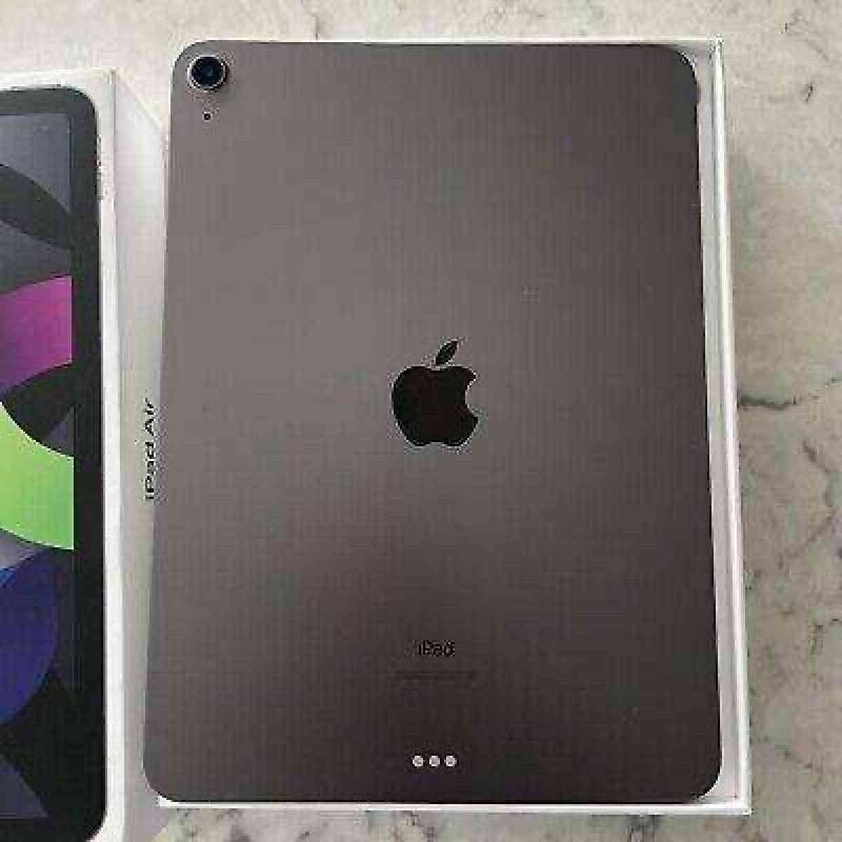 Apple iPad touch