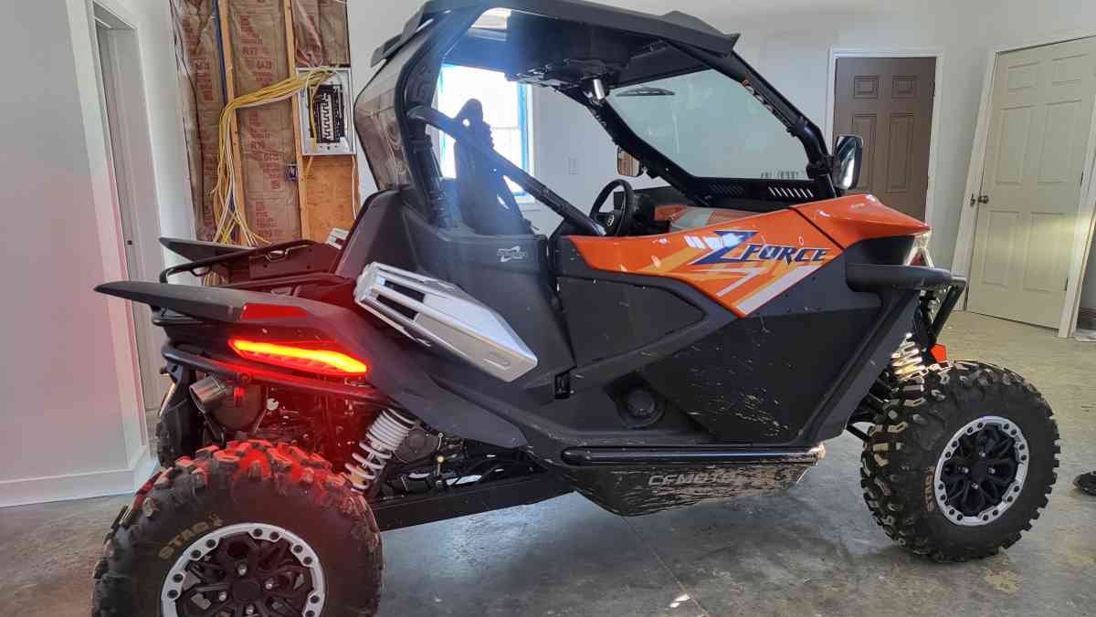 cf moto z950 utv with 79 miles