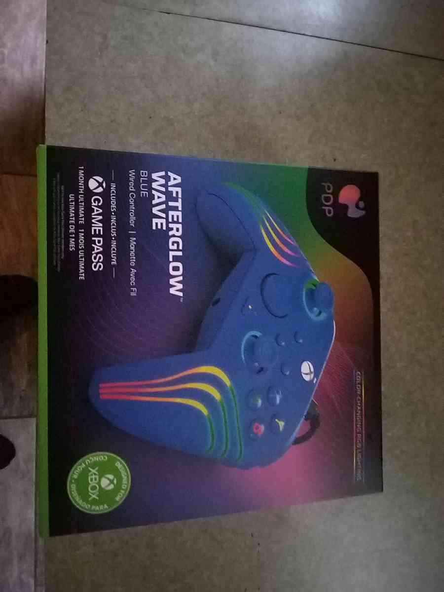 PDP COLOR CHANGING RBG LIGHTING XBOX ONE CONTROLLER