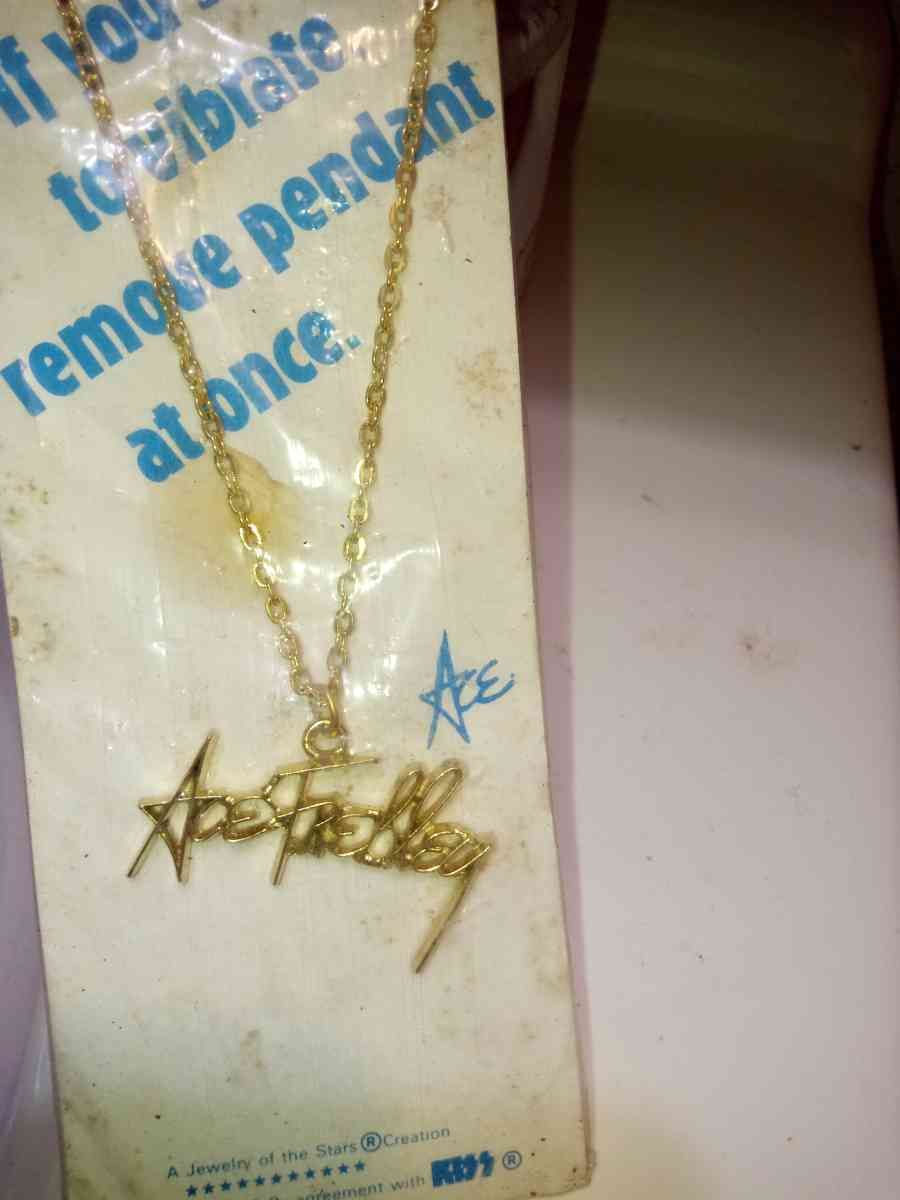 VINTAGE KISS ACE FREHLEY 50TH ANNIVERSARY SIGNATURE NECKLACE