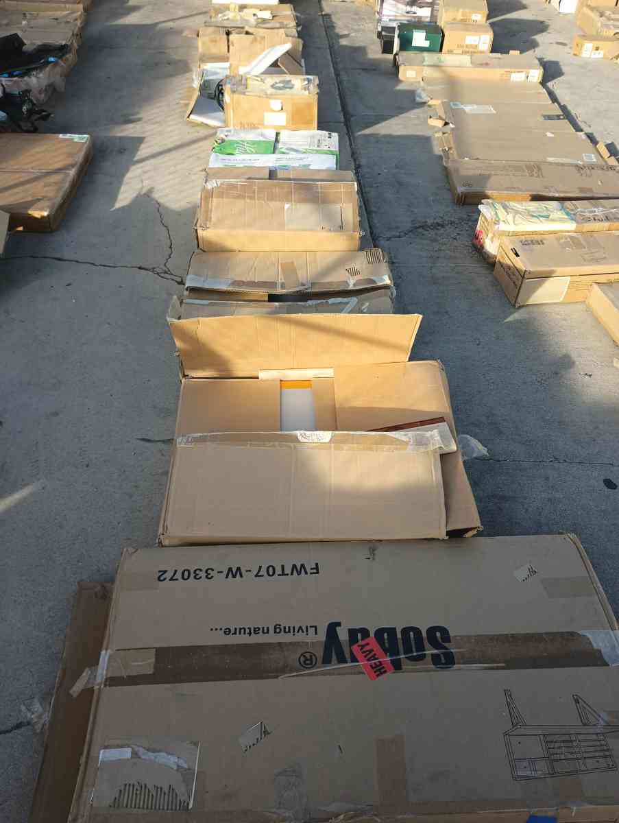 buy one item get one free Amazon pallet sale