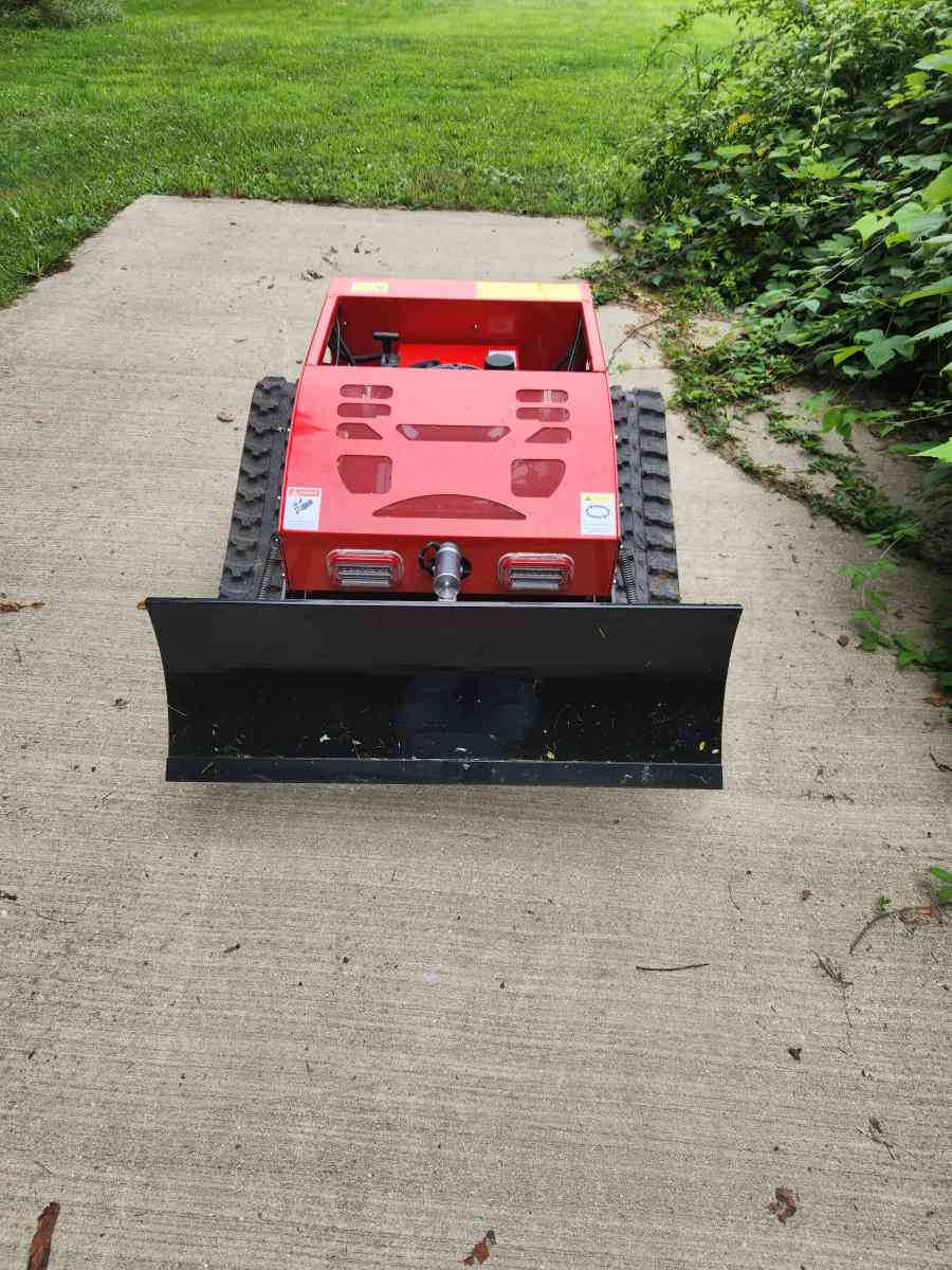 Remote control ditch mower
