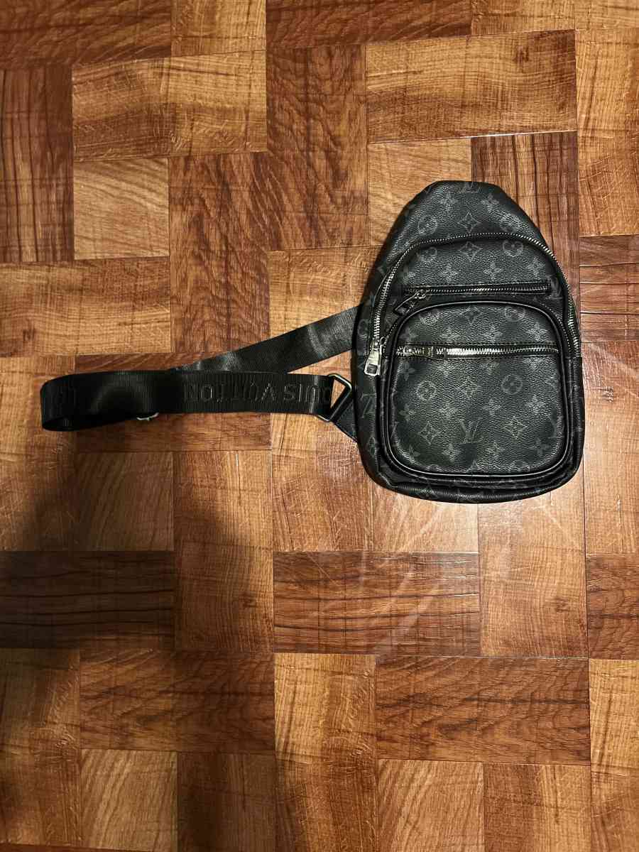 louis vuitton sling bag