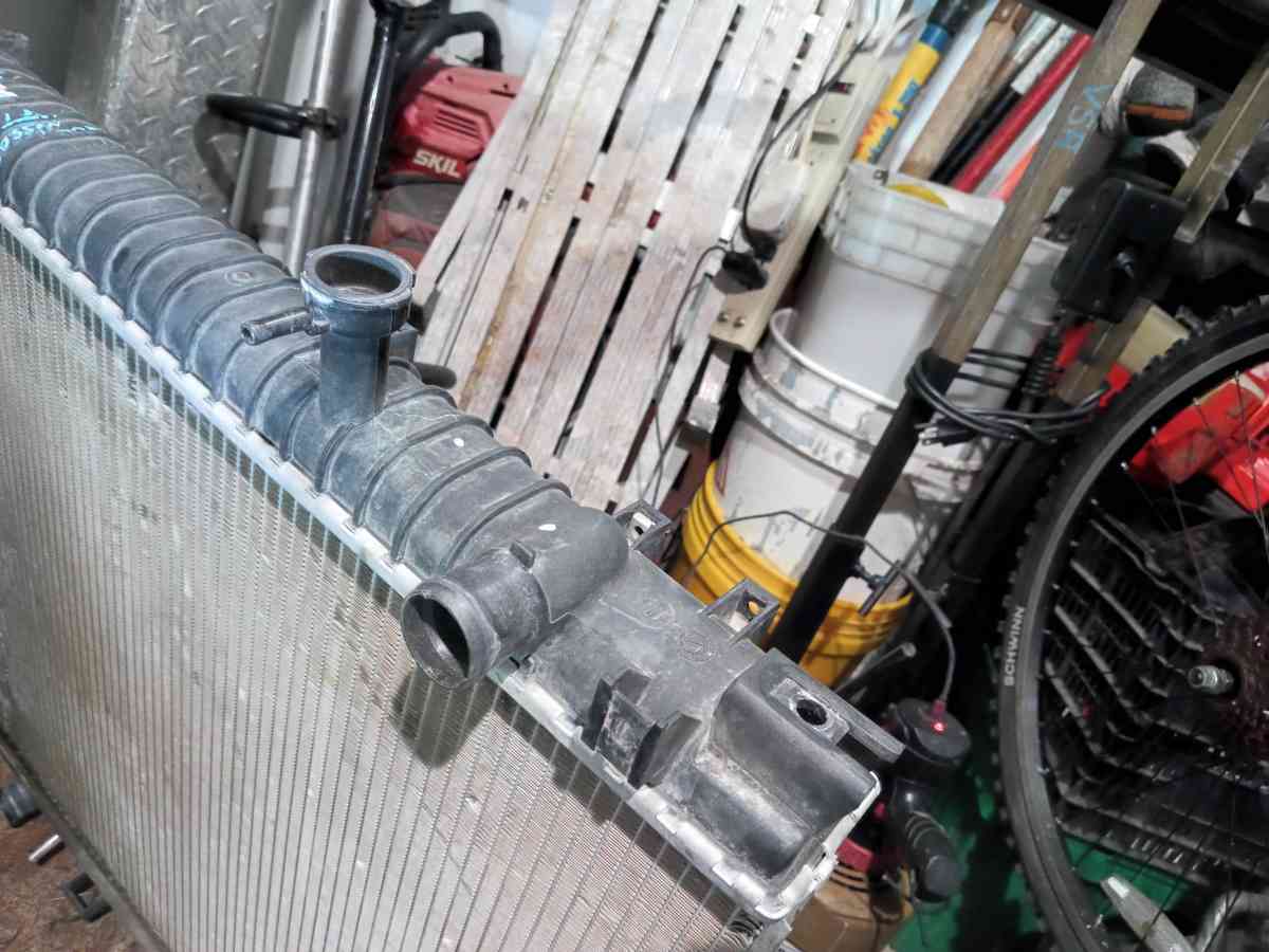 ton truck radiator