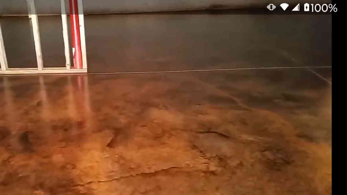 Acid staining concrete