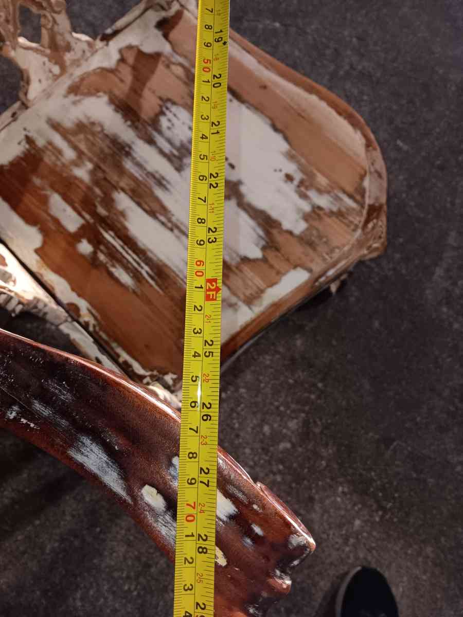 Is solid wood corner chair