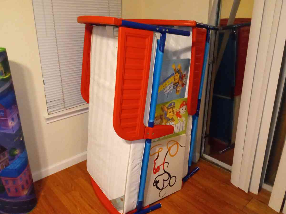 table frames lots of other stuff