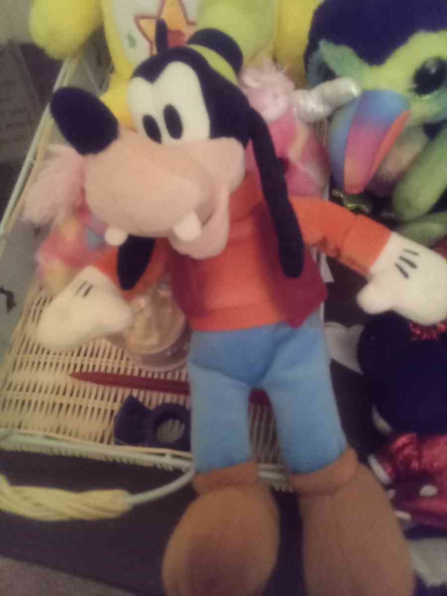 Stuffed goofy