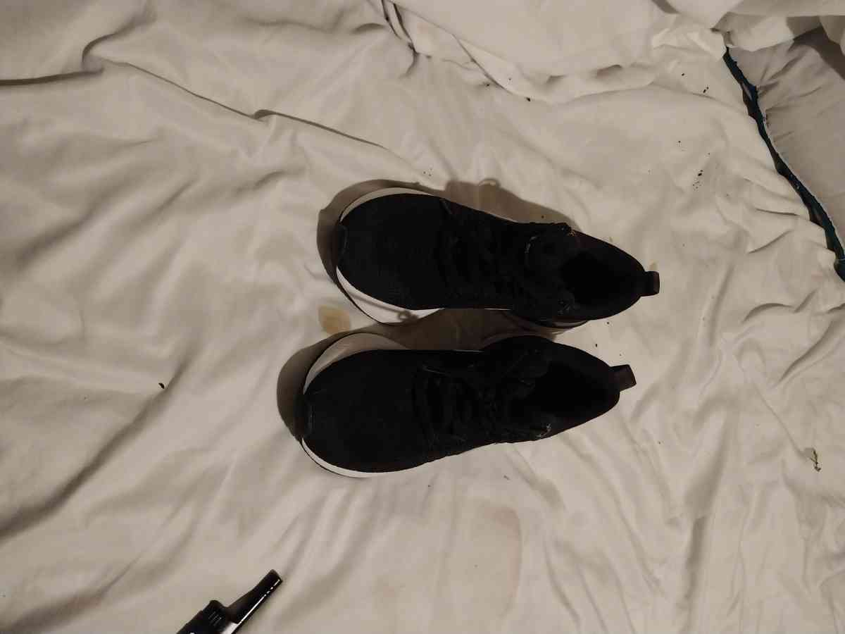 nike Retreat infinity size 7 half men