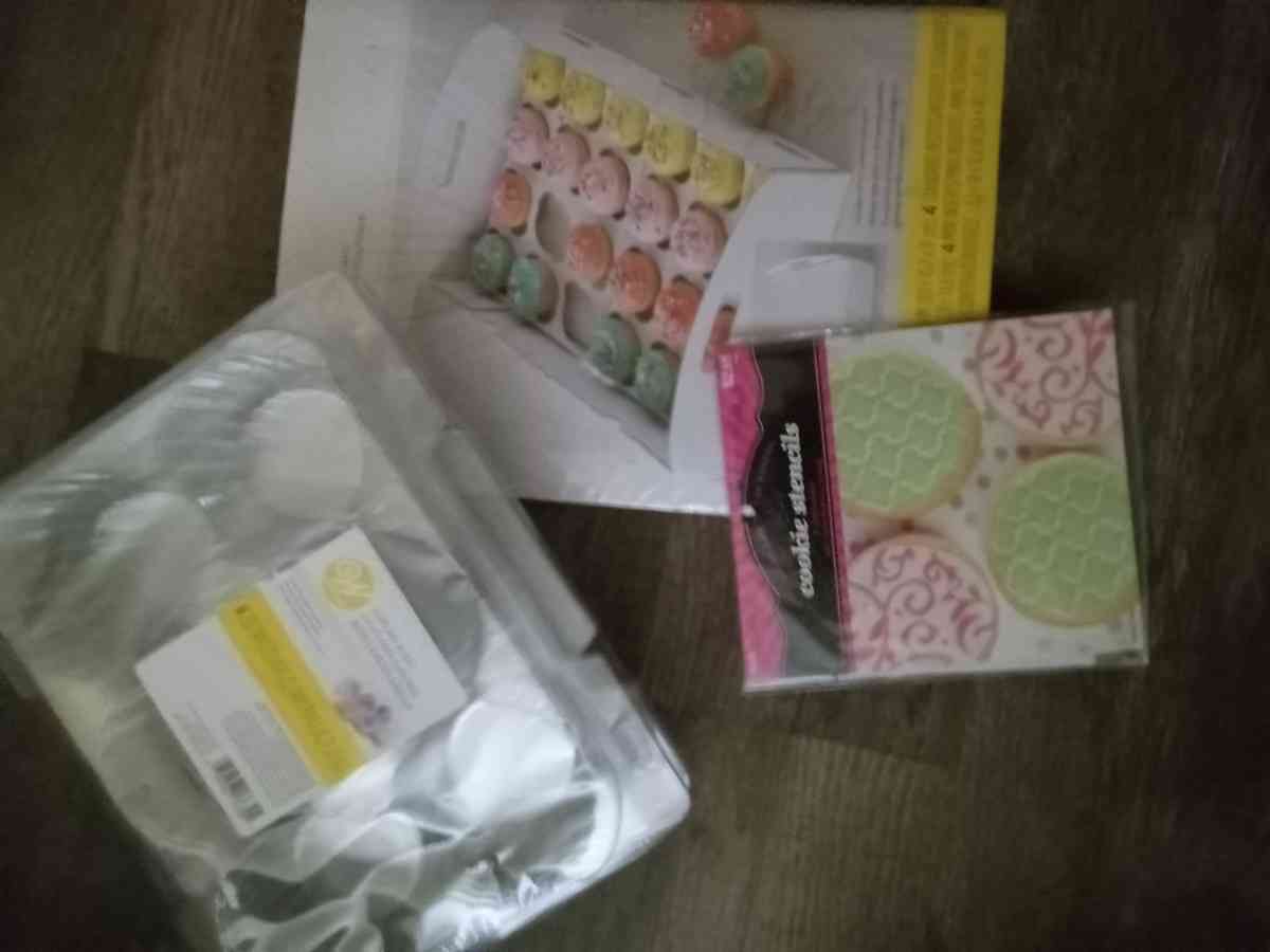 cake and cupcakes  decorating