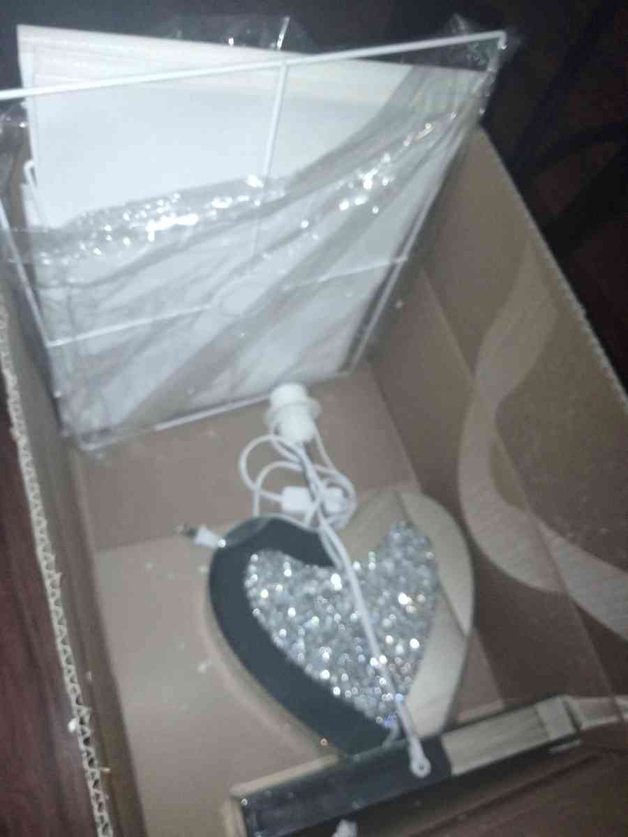 2 diamond crushed lamps new