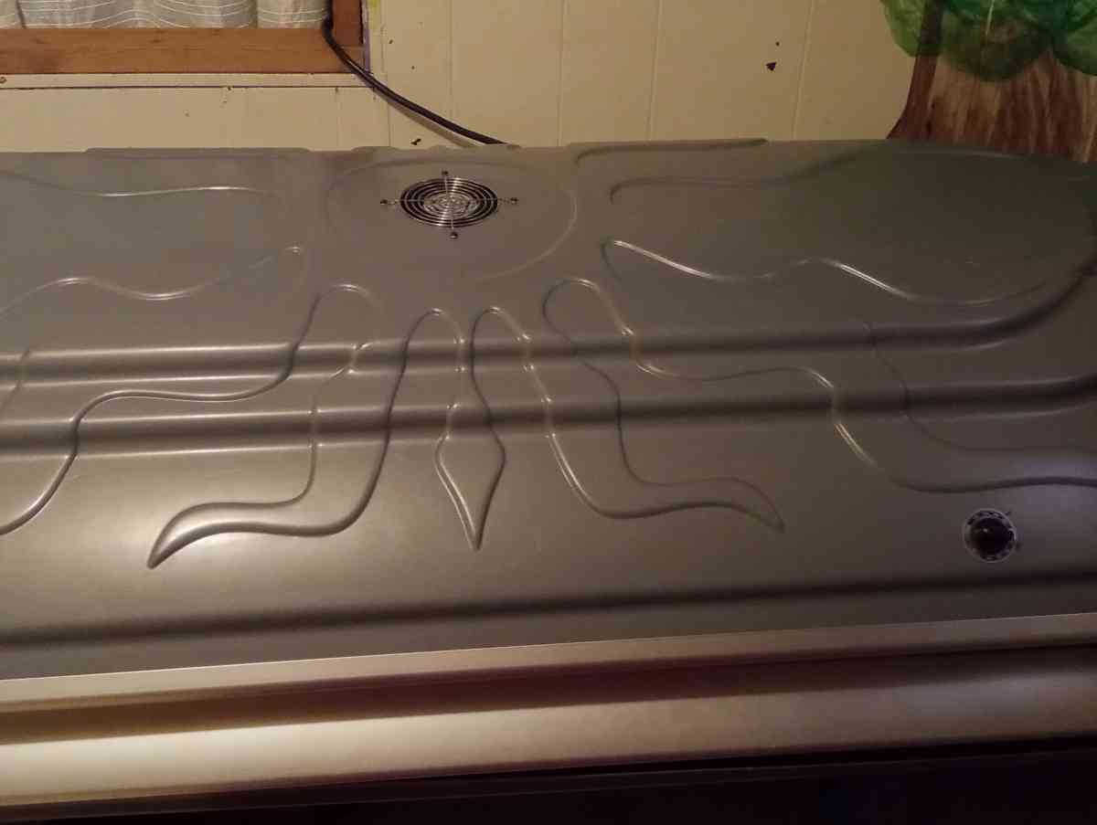 32 Bulb Solar Storm Tanning Bed