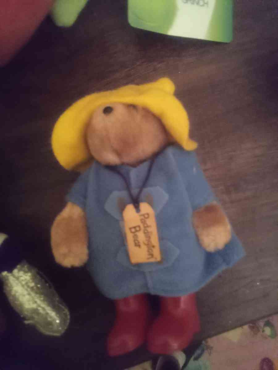 2 Paddington Bears