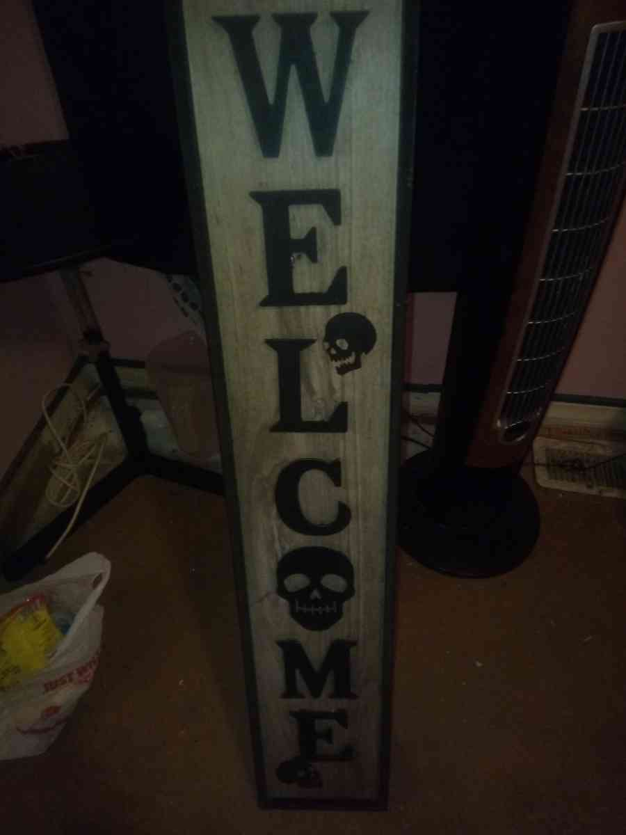 welcome light up Halloween sighn