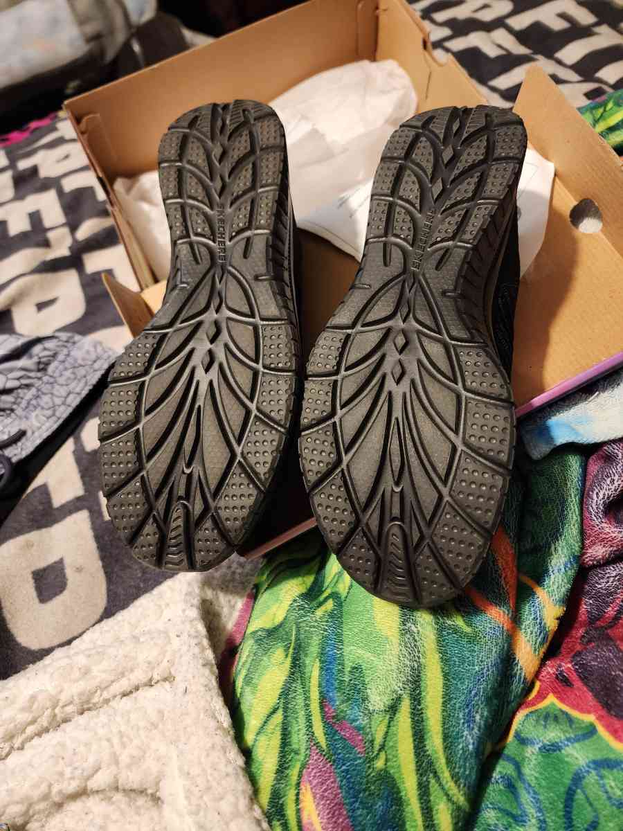 Memory Foam Sketchers