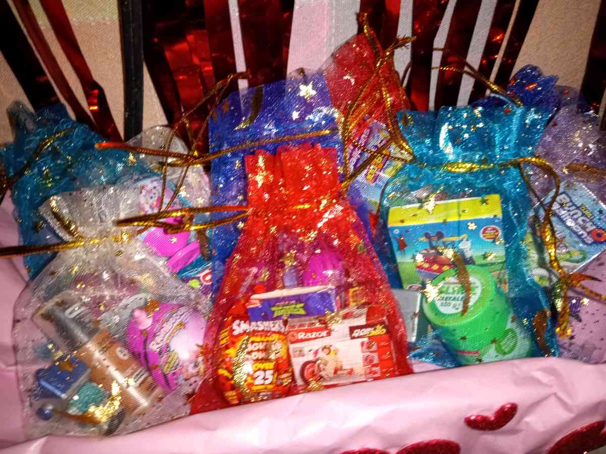 Expressive Fun and Collectable Unique Magnets