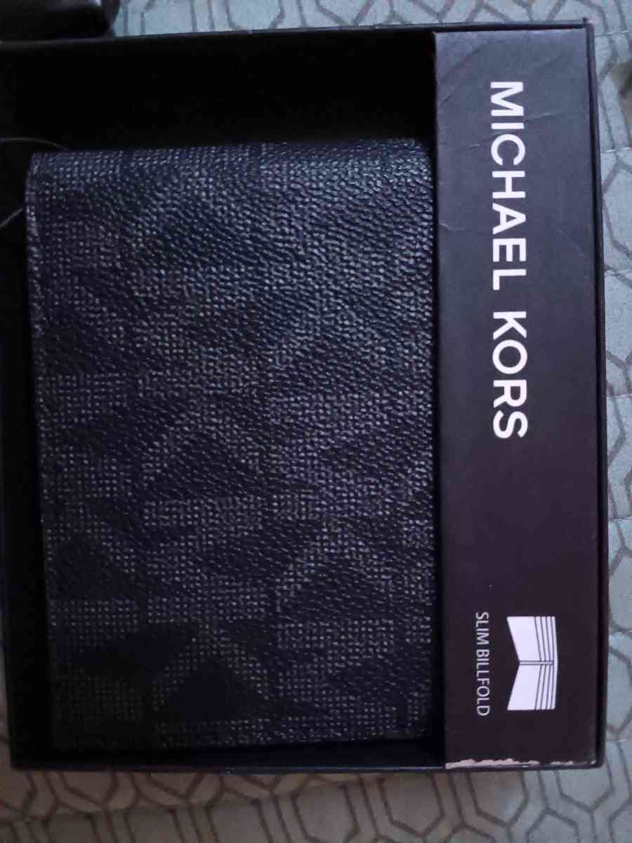 Michael Kors wallet
