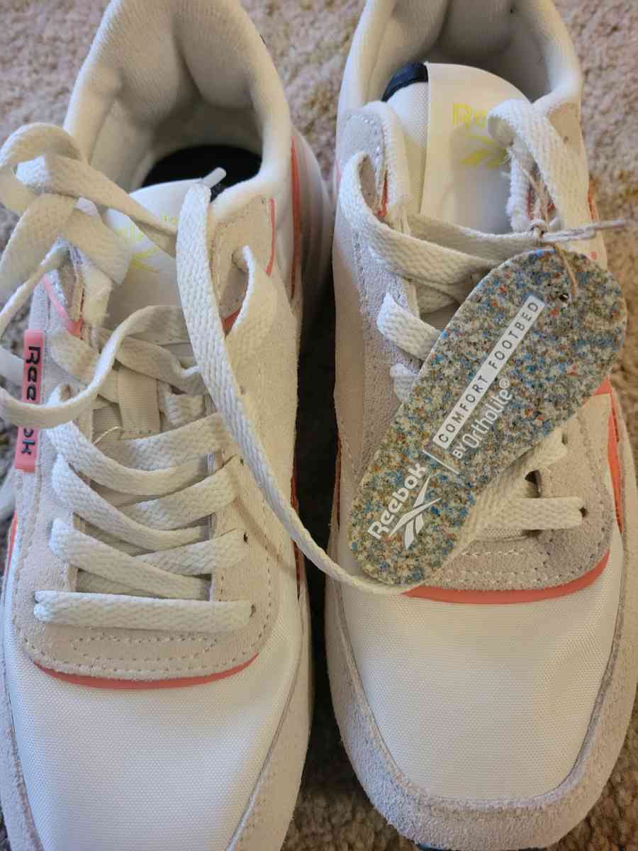 Rebook womens  running shoes