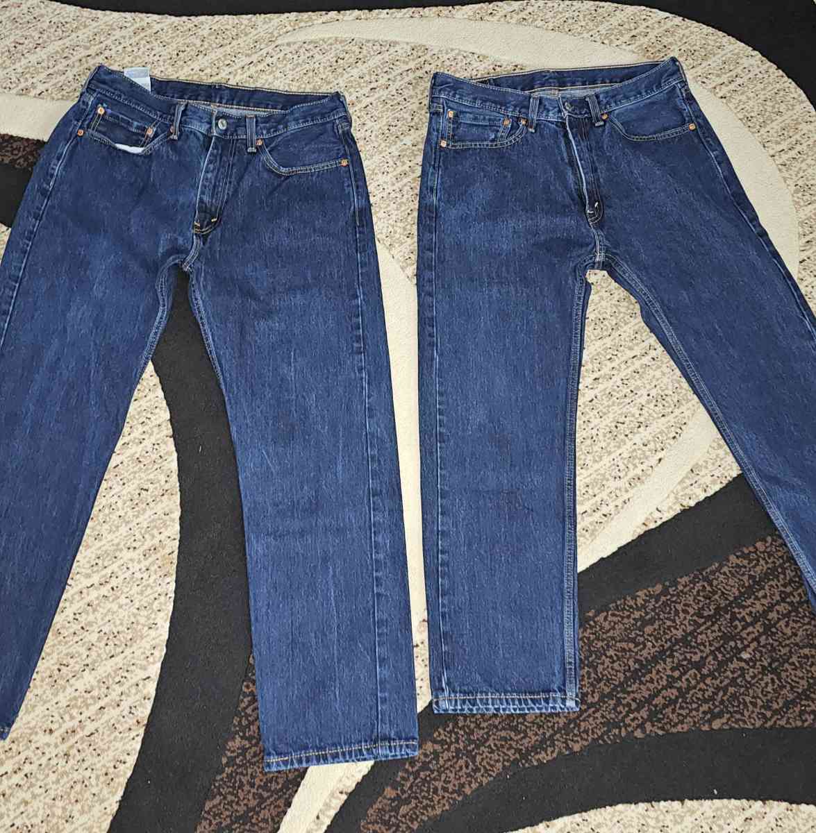 Levis jeans
