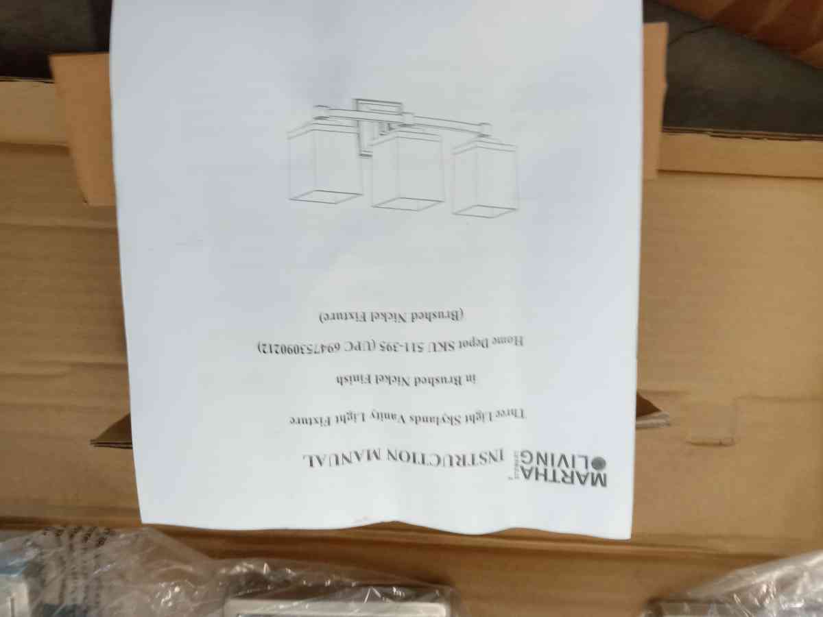 three light spotlight new