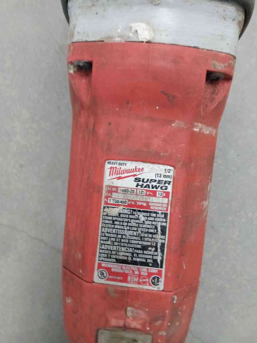 the Milwaukee heavy duty drill 12 perfect condition of work