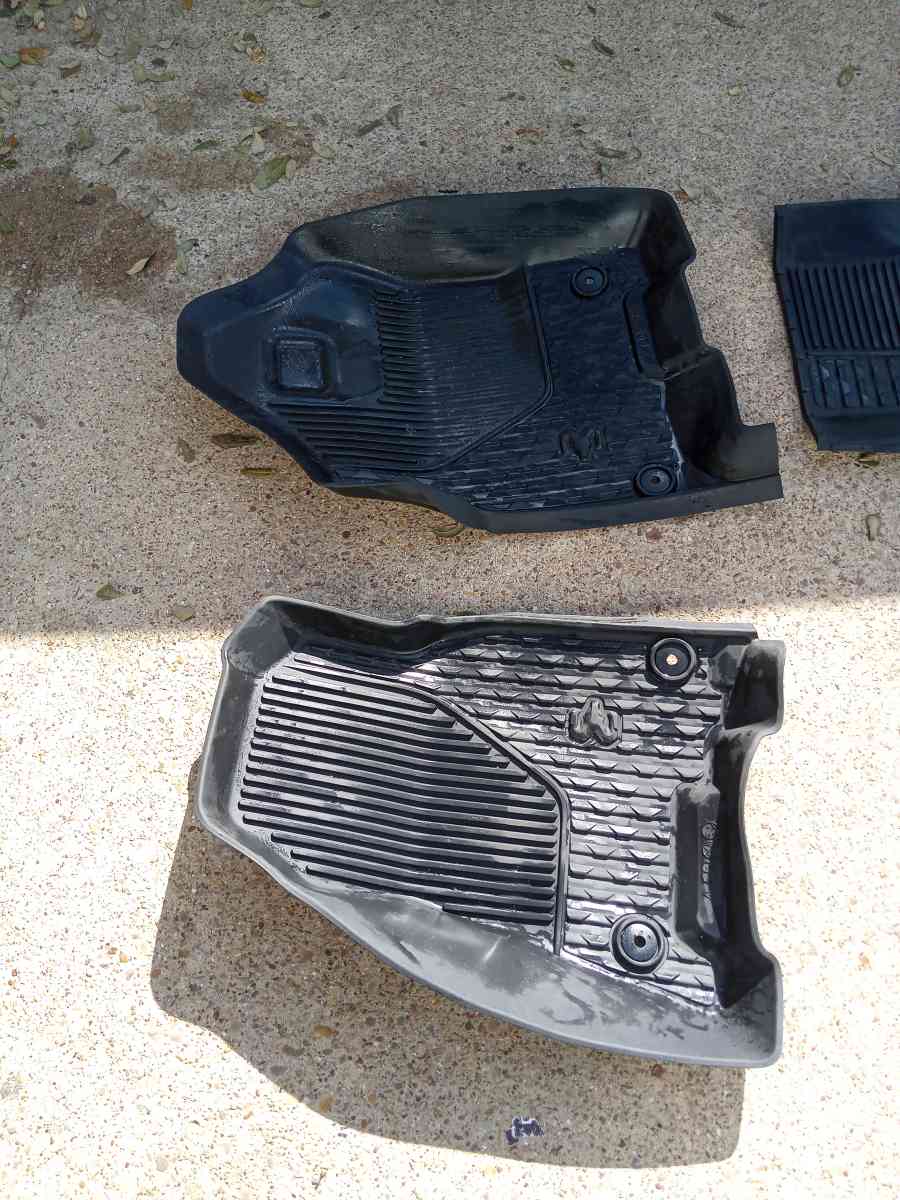 ALL WEATHER FLOOR MATS   RAM