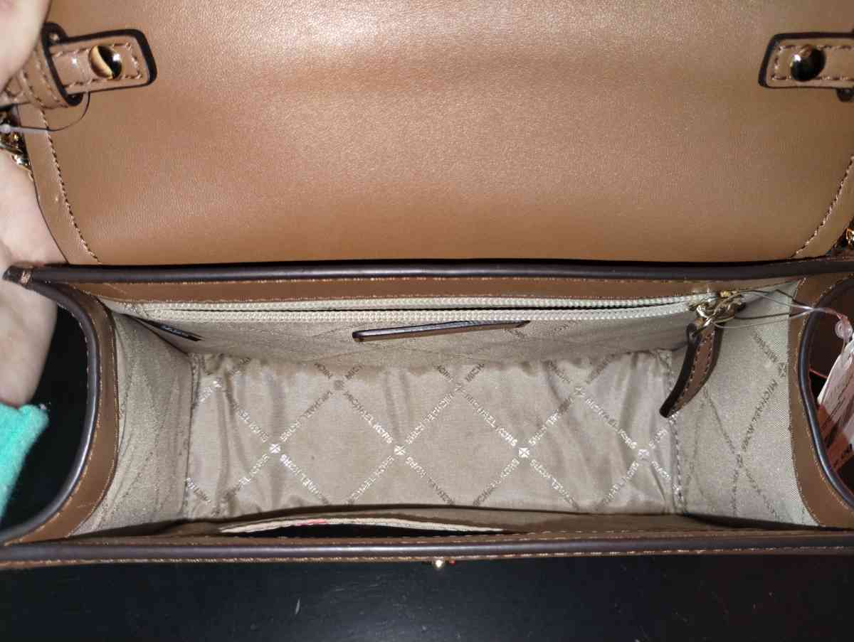 Michael Kor purse