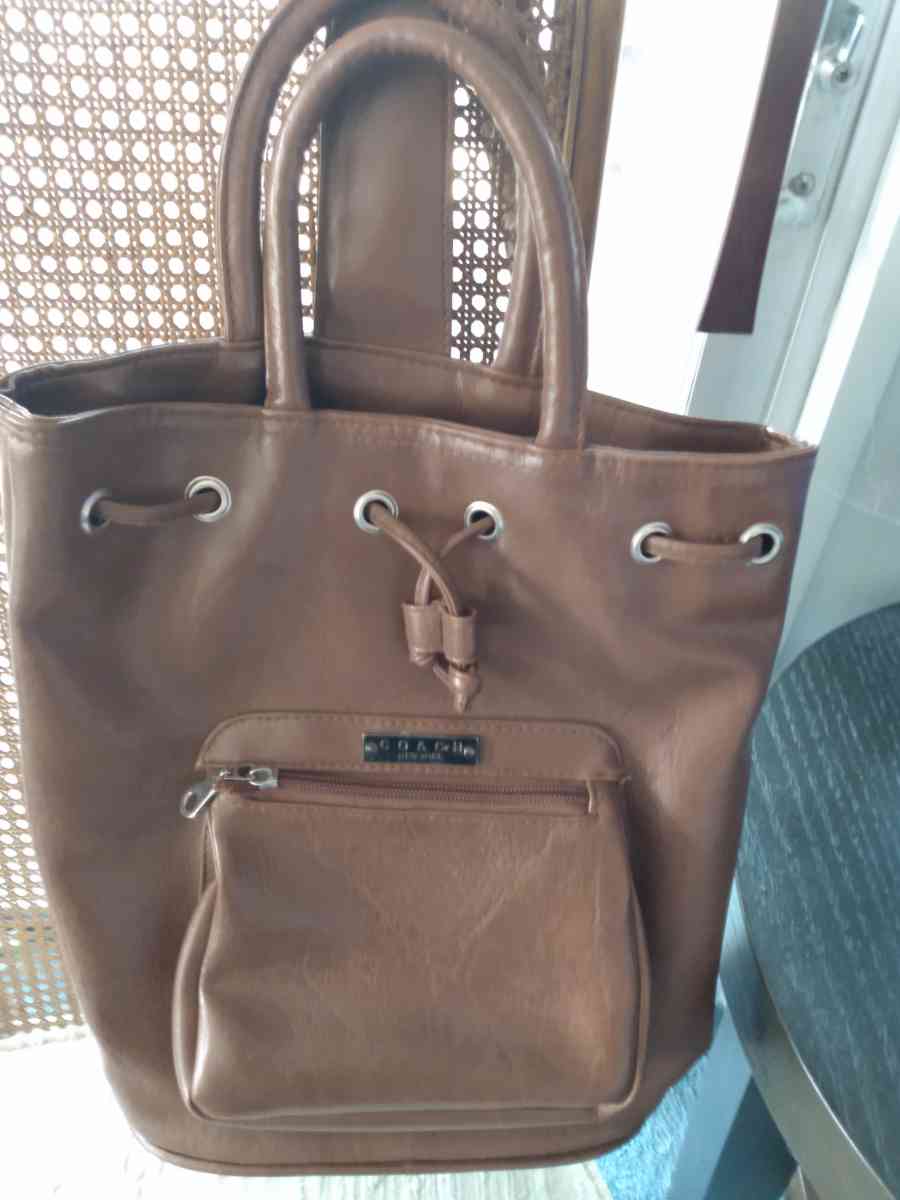 Leather Coach bag with over shoulder strap