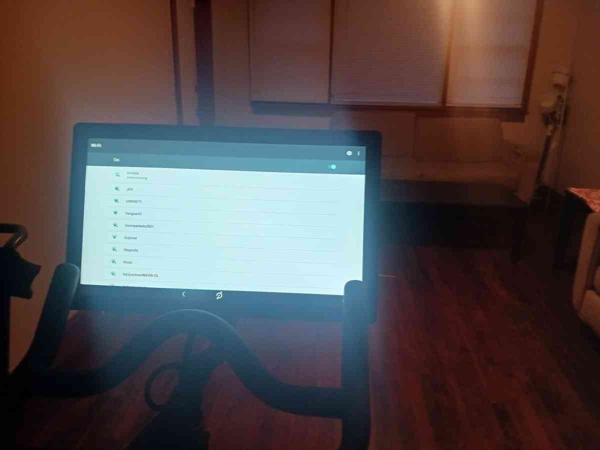 platoneexercise bike