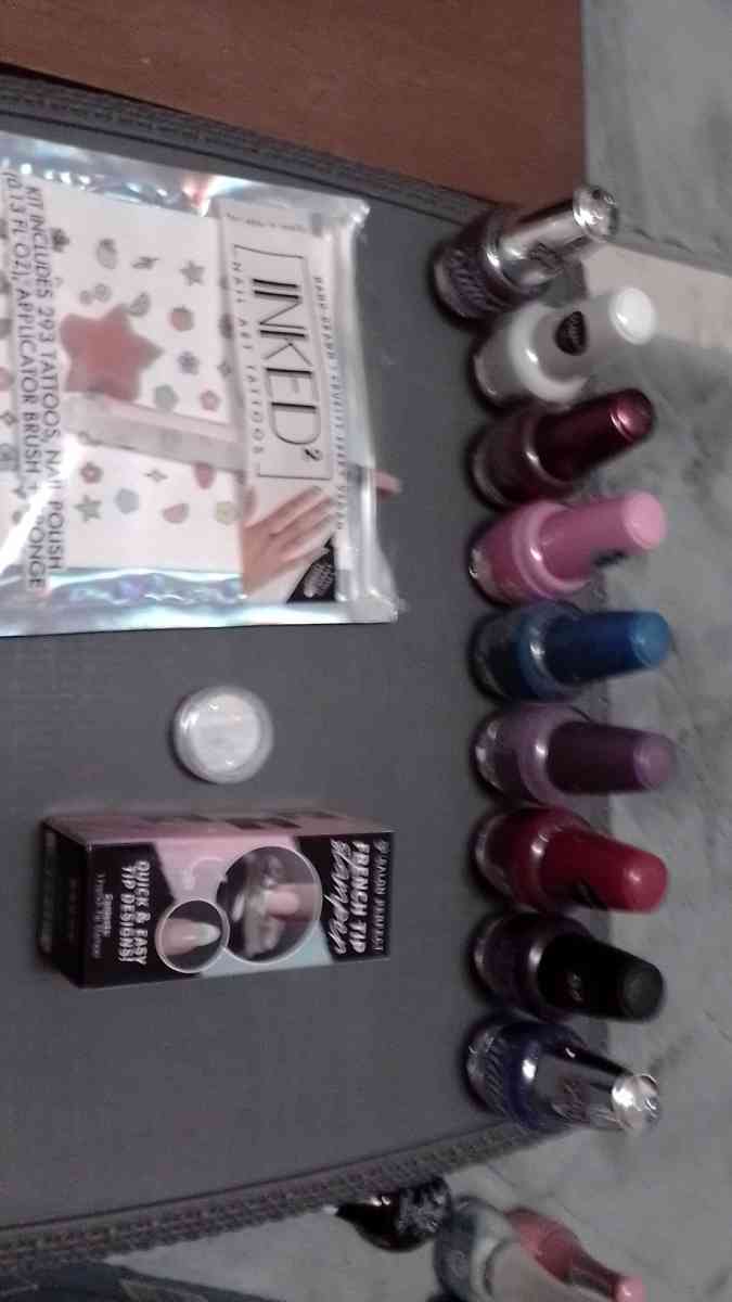 Nail Polish brand new and nail art estimated about 40 bottle