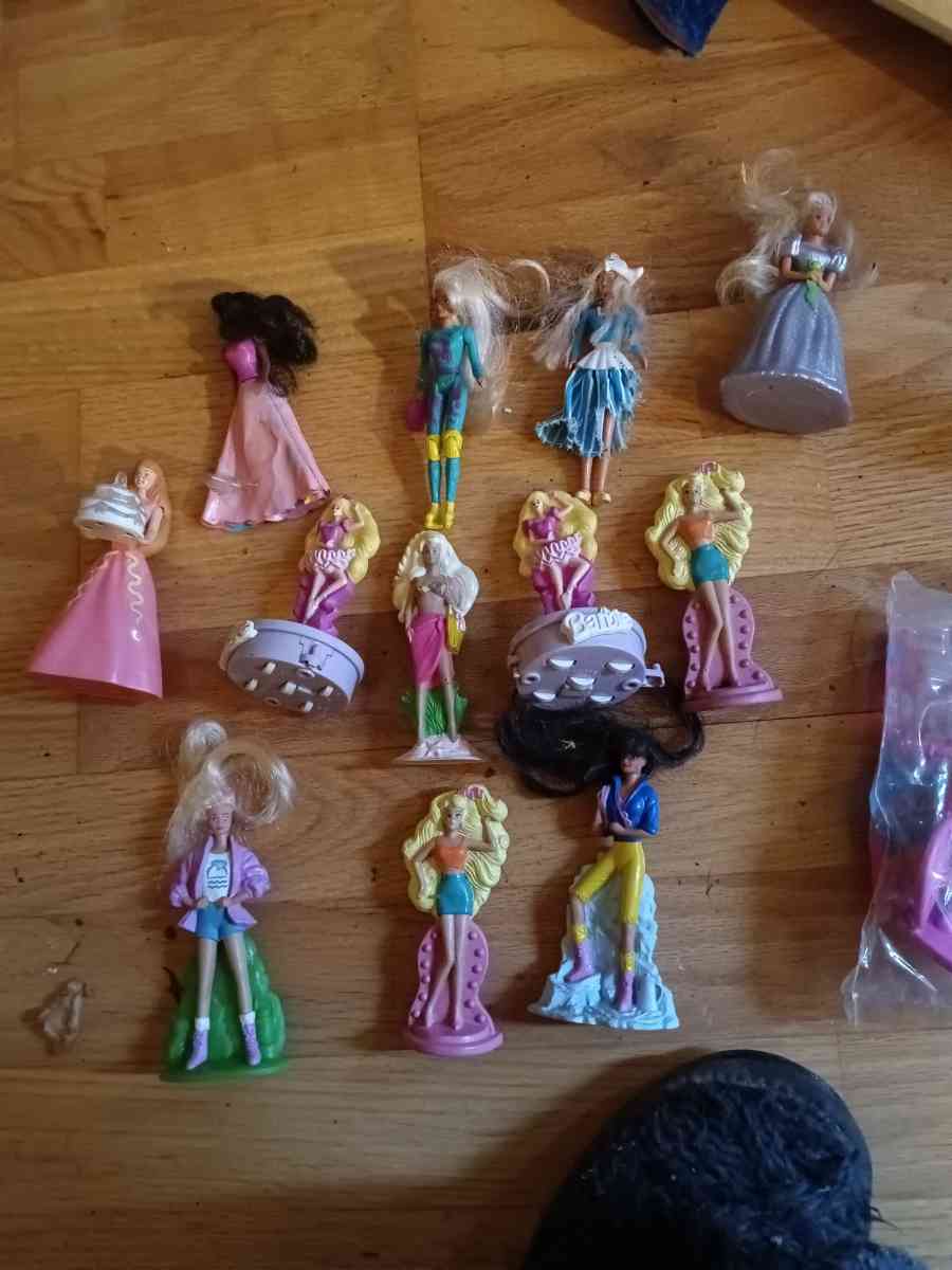 barbie dolls and princess dolls