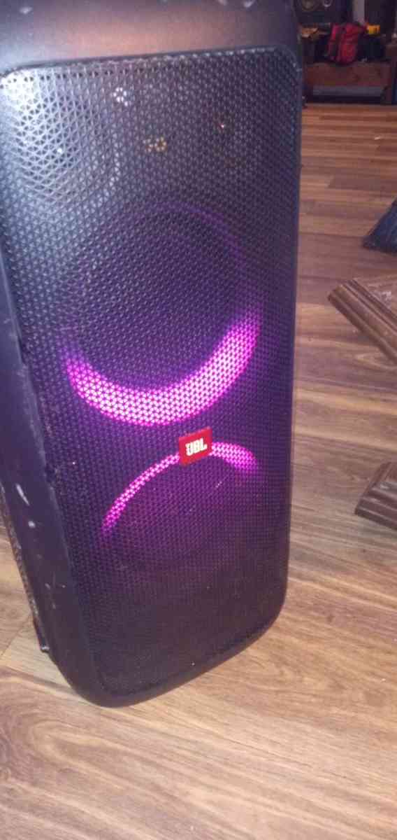 Jbl Bluetooth  subwoofer speaker