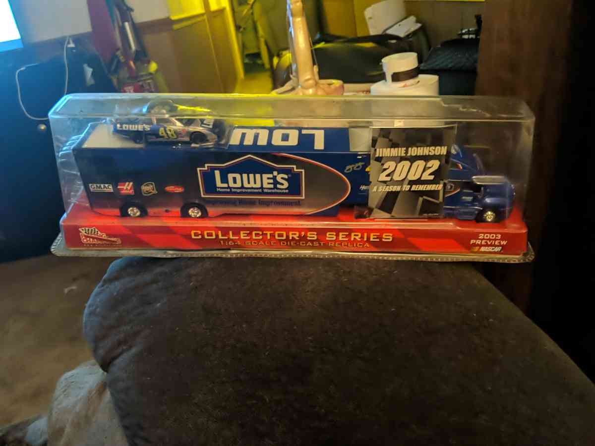 NASCAR Jimmie Johnson Trailer Rig  Die Cast Stock Car 2002 C