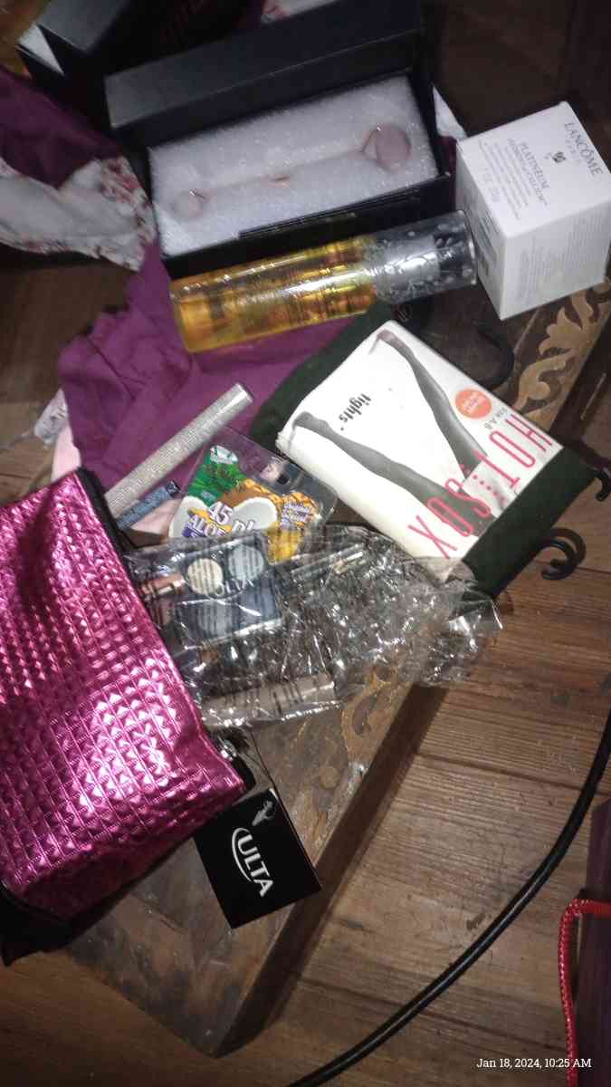 beauty valentines day baskets