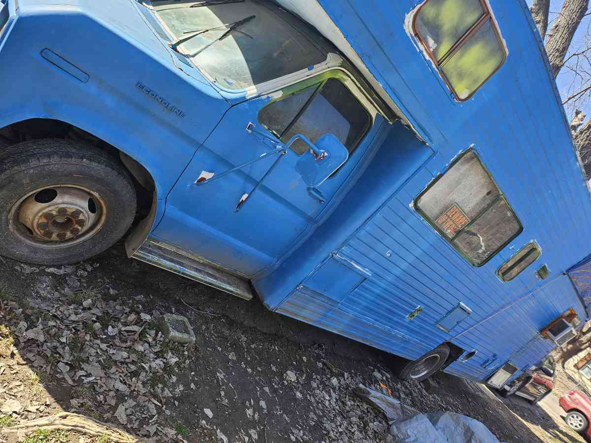 1987 Ford Econoline