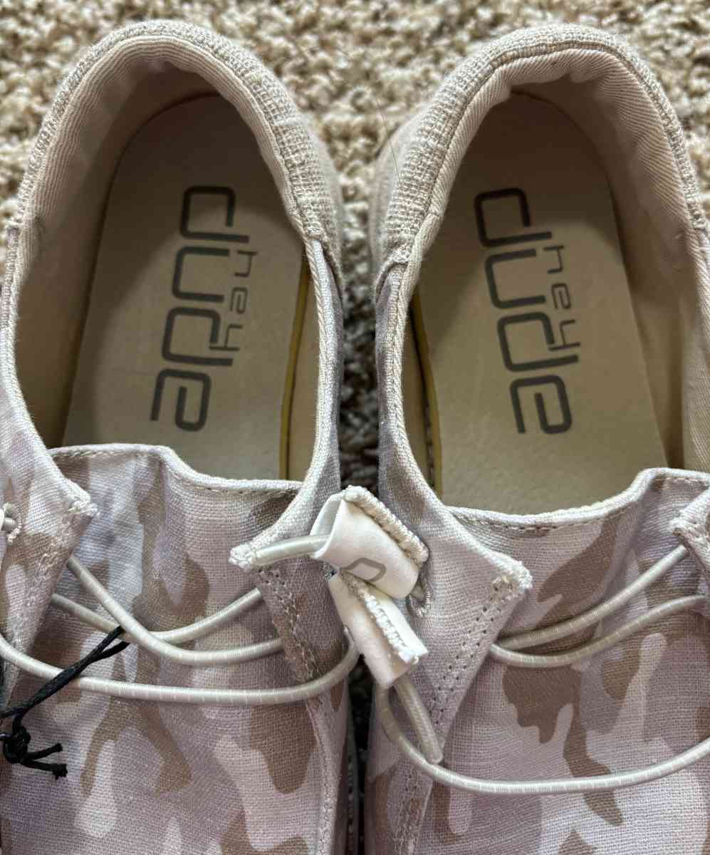 BRAND NEW WOMENS HEY DUDES