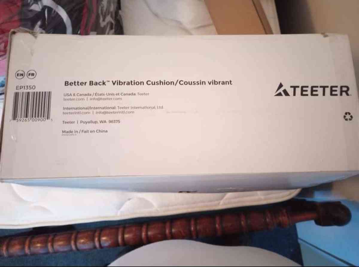 Teeter lx9 inversion table with accessories