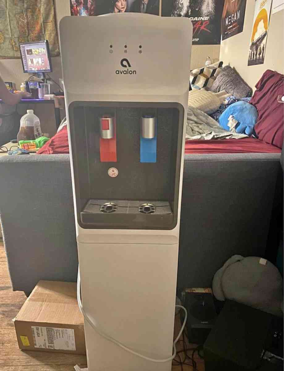 Avalon water dispenser