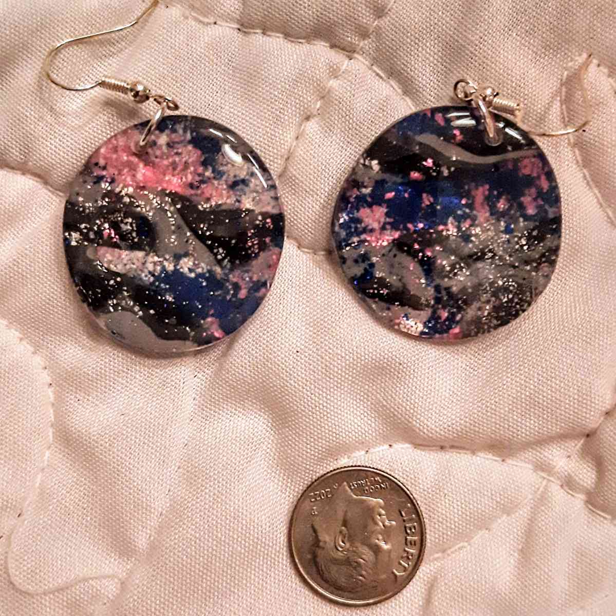 Circular abstract earrings