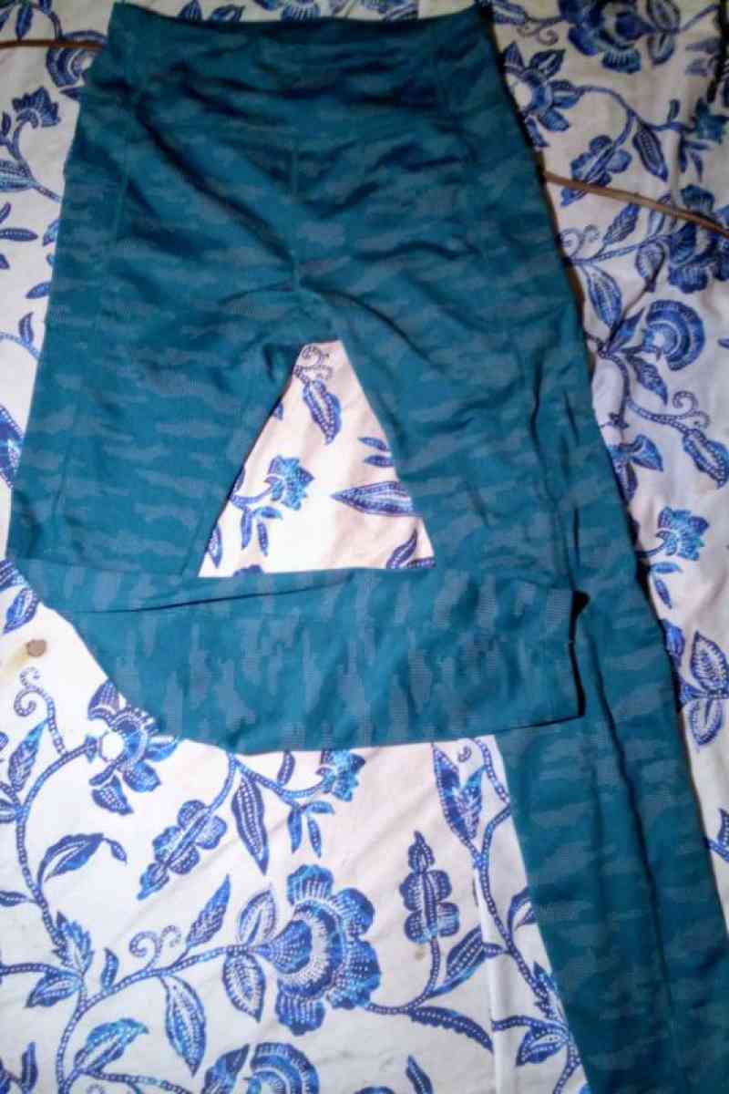 AVIA LEGGINGS SZ XSMALL