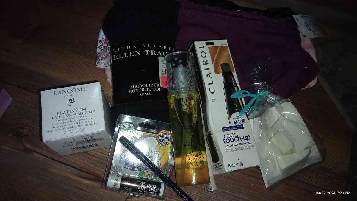 beauty valentines day baskets