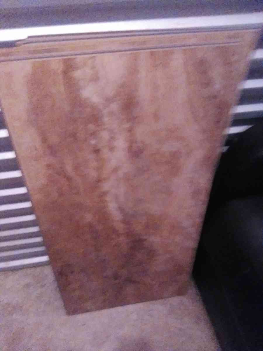 dresser and recliner 4 cherry wood dining chairs