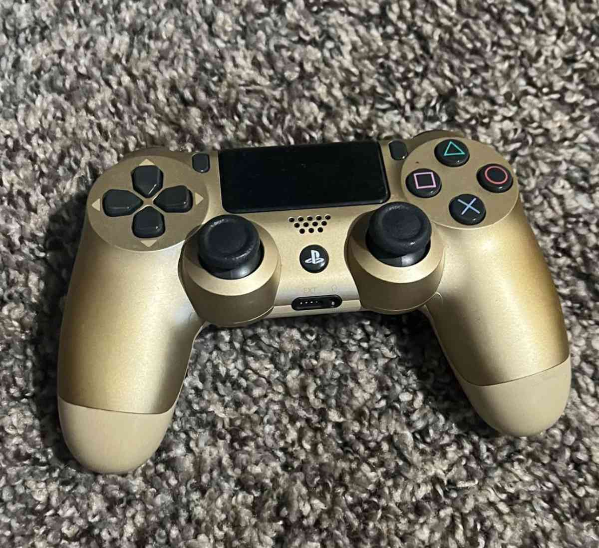 ps4 controllers and games