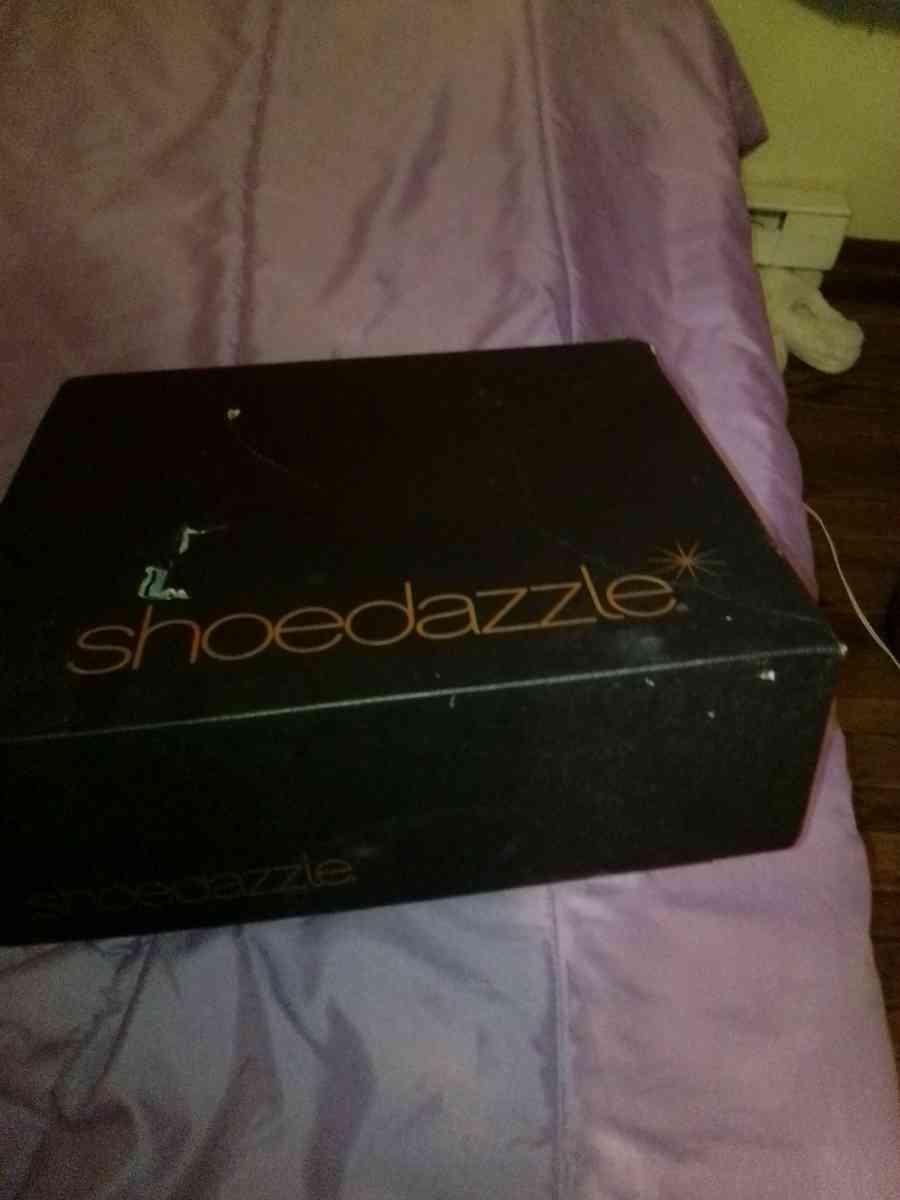 Womans sz 9 new Gladiator sandals