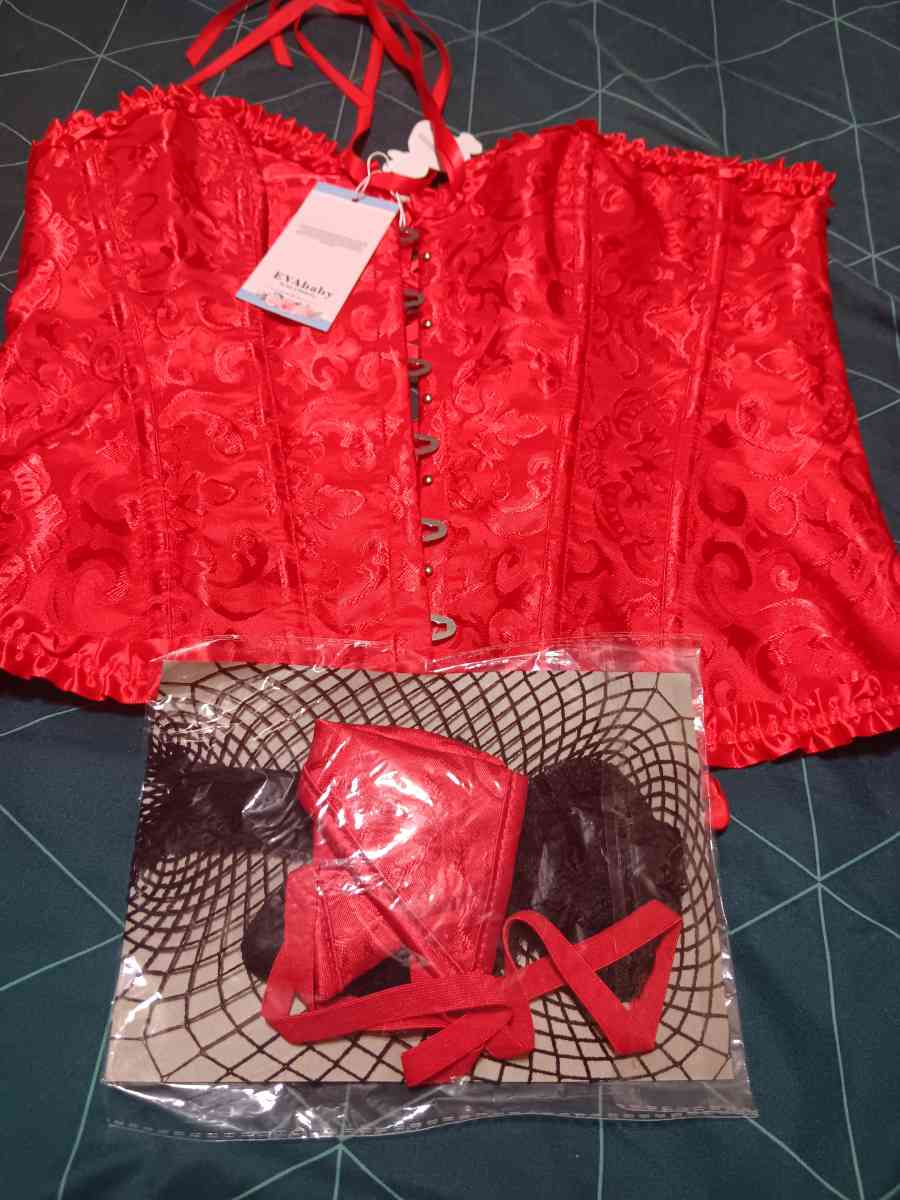 Variedad de ropa para dama nueva